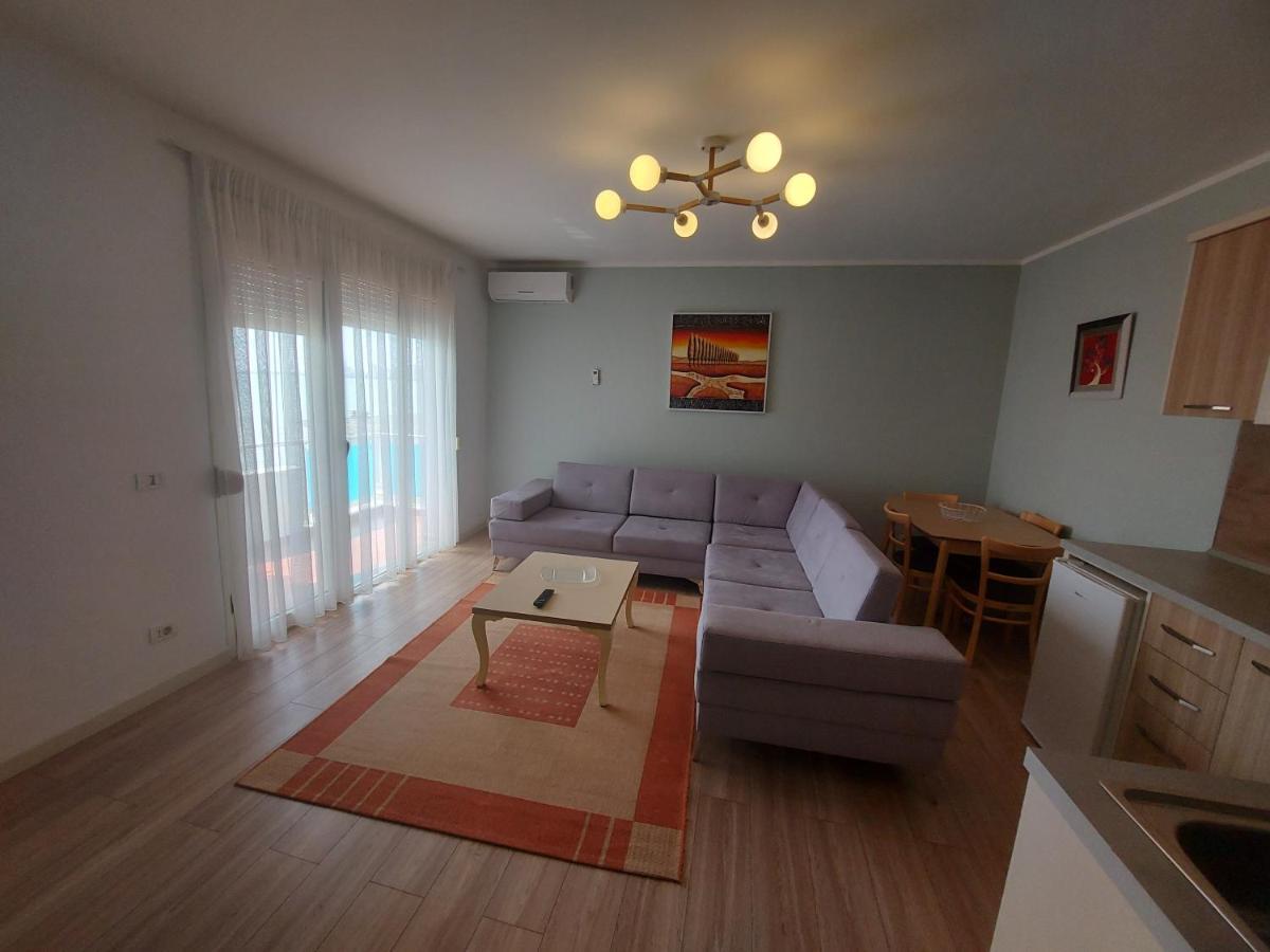 Bral Apartment 6 Драч Екстериор снимка