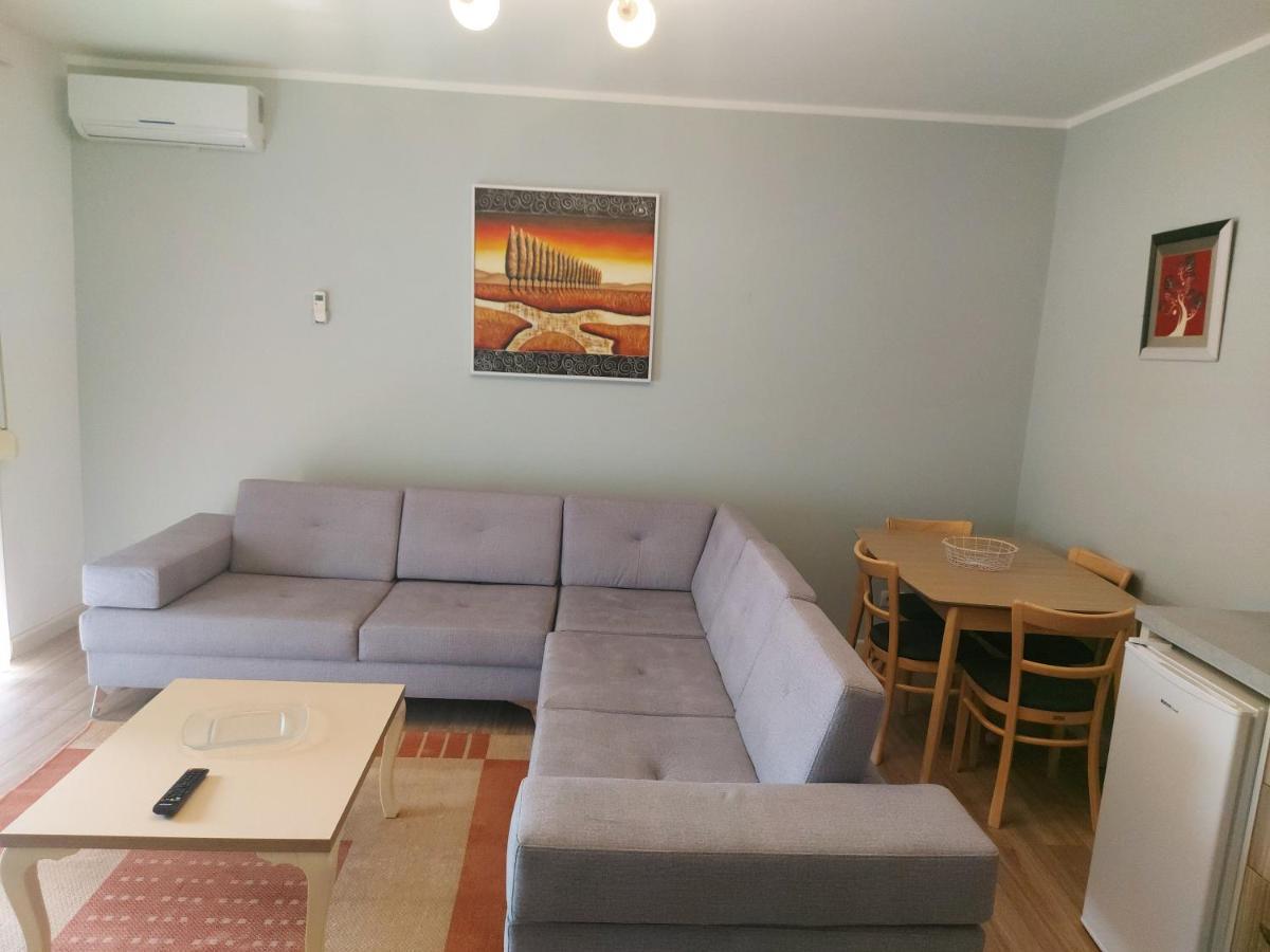 Bral Apartment 6 Драч Екстериор снимка